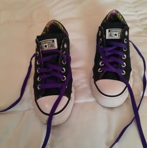 Womens black and white Converse size 8